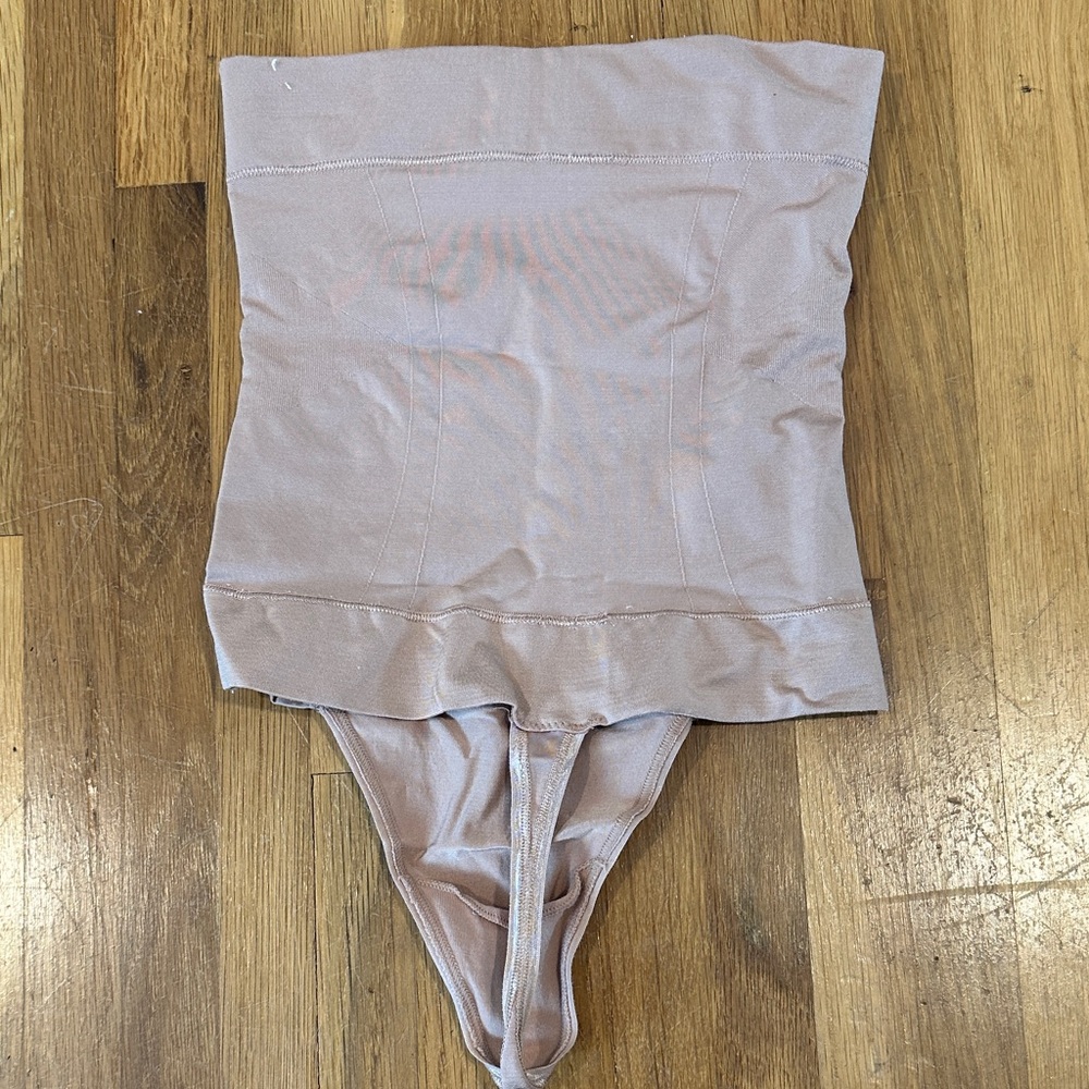*last chance* Victoria's Secret | Strapless Shapewear Bodysuit in Beige - Picture 6 of 13